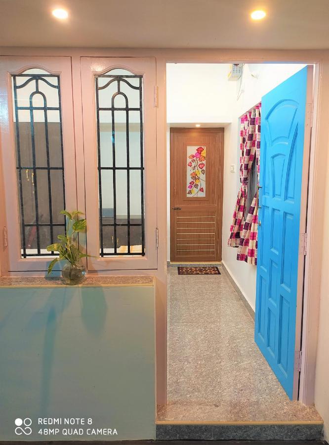 Criston Home Stay Madurai Bagian luar foto