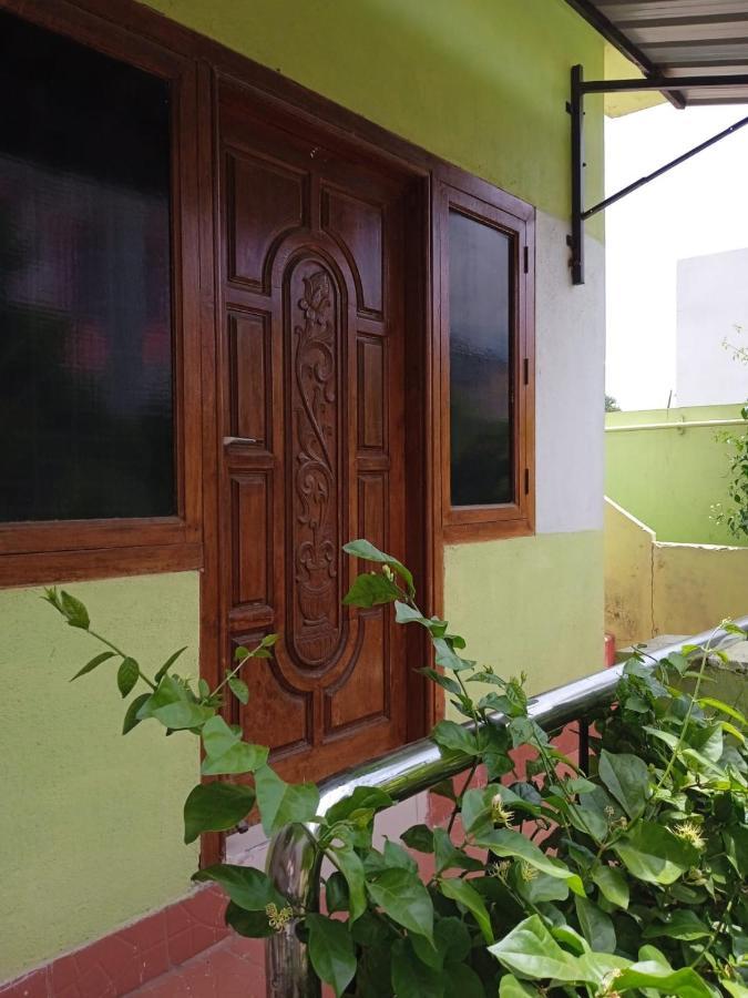 Criston Home Stay Madurai Bagian luar foto